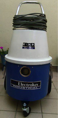 Aspiradora Electrolux modelo UZ-173